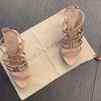 Sandalo con Borchie Pura López