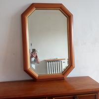 specchio in legno con vetro molato 