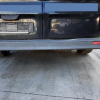 RENAULT TRAFIC 2006 - PARAURTI POSTERIORE