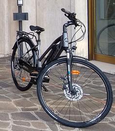 Bici pedalata assistita Atala ebike elettrica