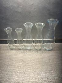 Caraffe in vetro tipiche