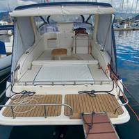 Barca a motore manò marine