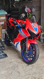 Honda cbr 1000 fireblade (2019)