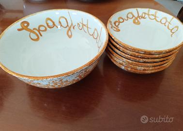 Spaghettiera con 6 piatti da portata
