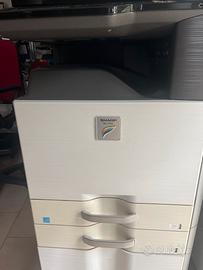 fotocopiatrice a colorí usata nello stato