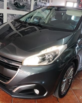 Peugeot 208 BlueHD 1.5 75CV DIESEL 5porte