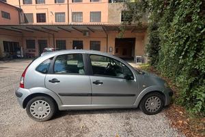 Citroën C3 1.1 Benzina – 2007  – 900 €