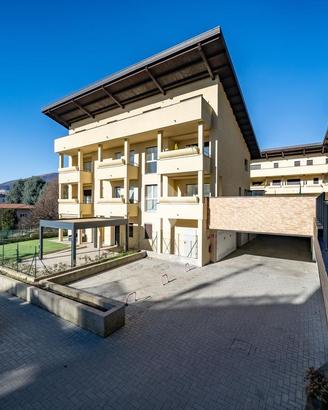 4 LOCALI A OGGIONO