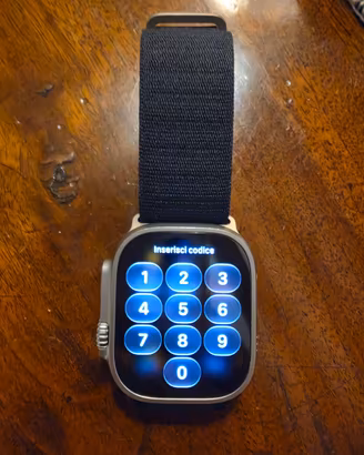 Apple Watch Ultra 2 + cinturino nuovo