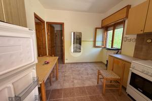2 LOCALI A FALCONARA ALBANESE