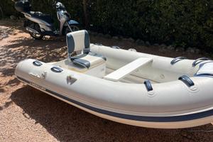 Tender Vetroresina 3 mi