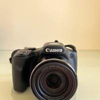 Fotocamera compatta Canon SX520HS
