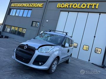 FIAT DOBLO' per ricambi usati 263A1000