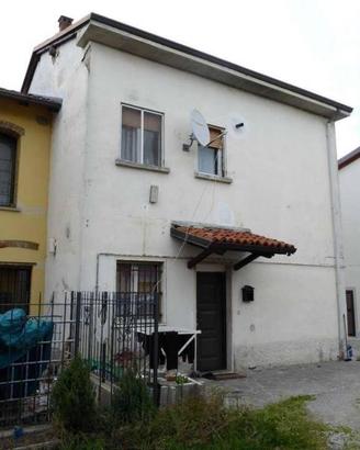 Immobile in asta di 111 m² con 3 locali a Villante