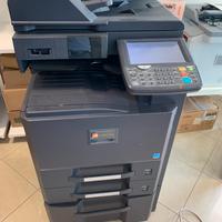 Fotocpiatrice a colori  per ricambi TA 2500ci