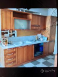 cucina legno ciliegio