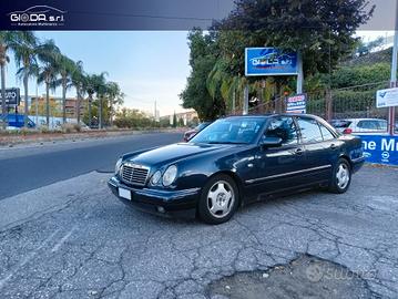 Mercedes-benz E 250 E 250 turbodiesel cat Avantgar