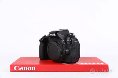 Canon 80D USATO GARANTITO PER DUE ANNI