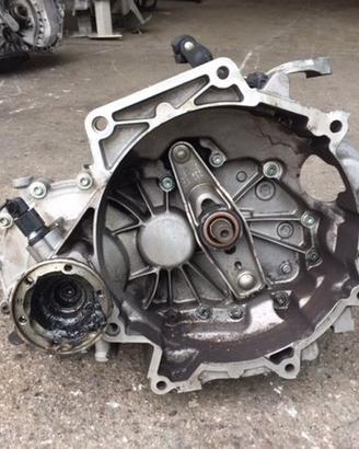 Cambio Volkswagen Polo 2002 1900cc TD ASY