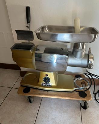 Tritacarne grattuggia combinato professionale