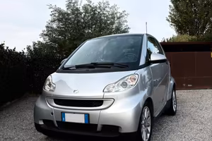 Smart Fortwo 1.0 mhd 71CV Coupé - Cerchi in lega