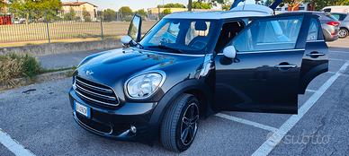 MINI COUNTRYMAN COOPER D 10/2014 UN VERO GIOIELLO!