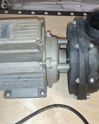 Motorino pompa 1KW per idromassaggio