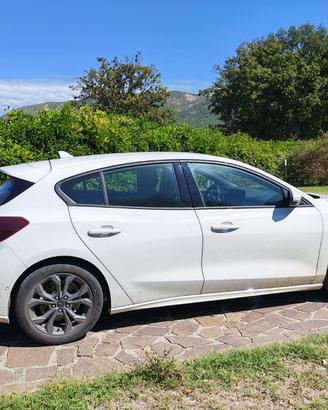 FORD FOCUS 9/2023 84.500 KM