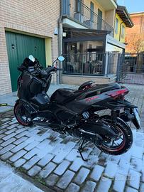 Scooter Yamaha XMax 125