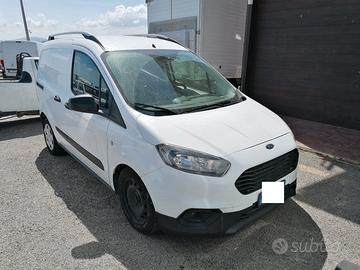 Ford transit courer