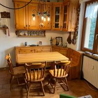Angolo pranzo in legno massello di pino rustico