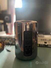 Mac pro 3,7 ghz quad-core+Dell monitor 27"