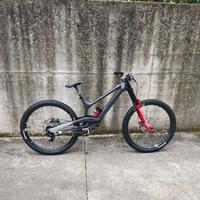 Yt Tues Limited 2025 XL