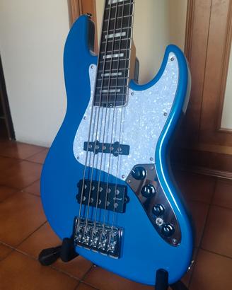 Basso elettrico 5 corde