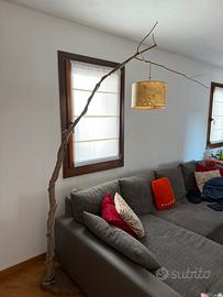 Lampada da terra in legno