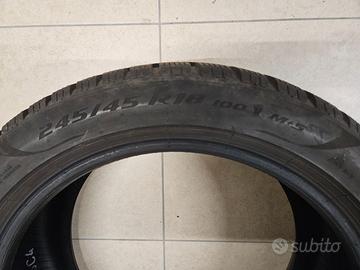 Pneumatici invernali Pirelli Winter 245 45 R18 100