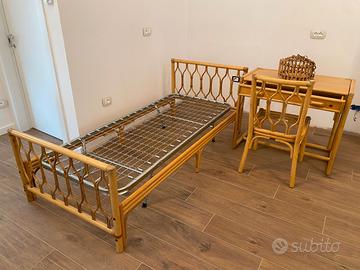 Letto e scrivania in bamboo