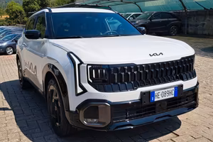 Kia SELTOS 1.6 TGDI DCT 4WD X-LINE TC TT