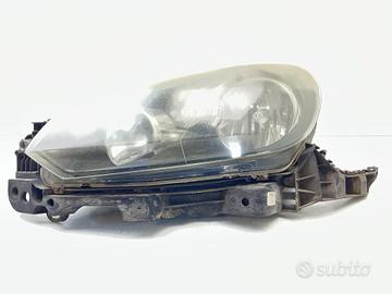 FARO ANTERIORE SINISTRO VOLKSWAGEN Golf 6 Berlina
