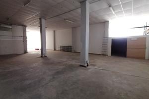 Magazzino/Laboratorio/Capannone 330 mq