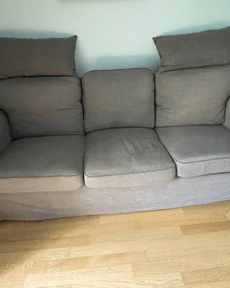 Divano EKTORP Ikea 3 posti
