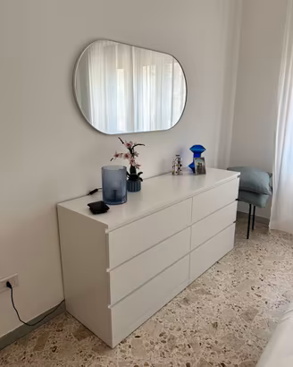 Cassettiera + 2 comodini IKEA