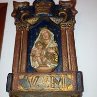 Capitello in legno Madonna con Bambino del 1700