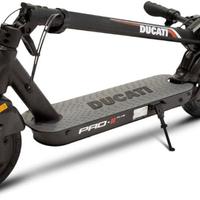 Monopattino Ducati Pro II