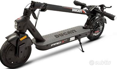 Monopattino Ducati Pro II
