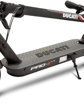 Monopattino Ducati Pro II