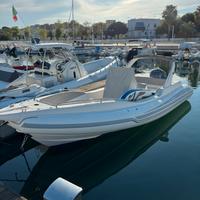 Gommone Stingher 747 e Yamaha 300cv