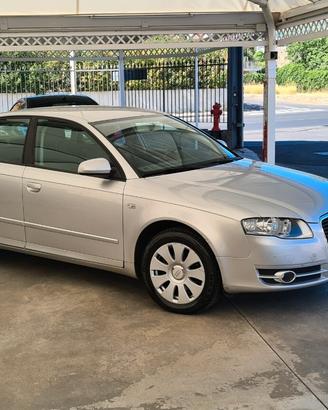 Audi A4 2.0 Tdi 140cv