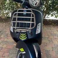 Piaggio Vespa 300 GTS TECH hpe - 2023
