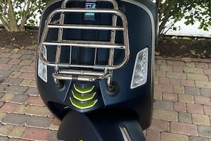 Piaggio Vespa 300 GTS TECH hpe - 2023